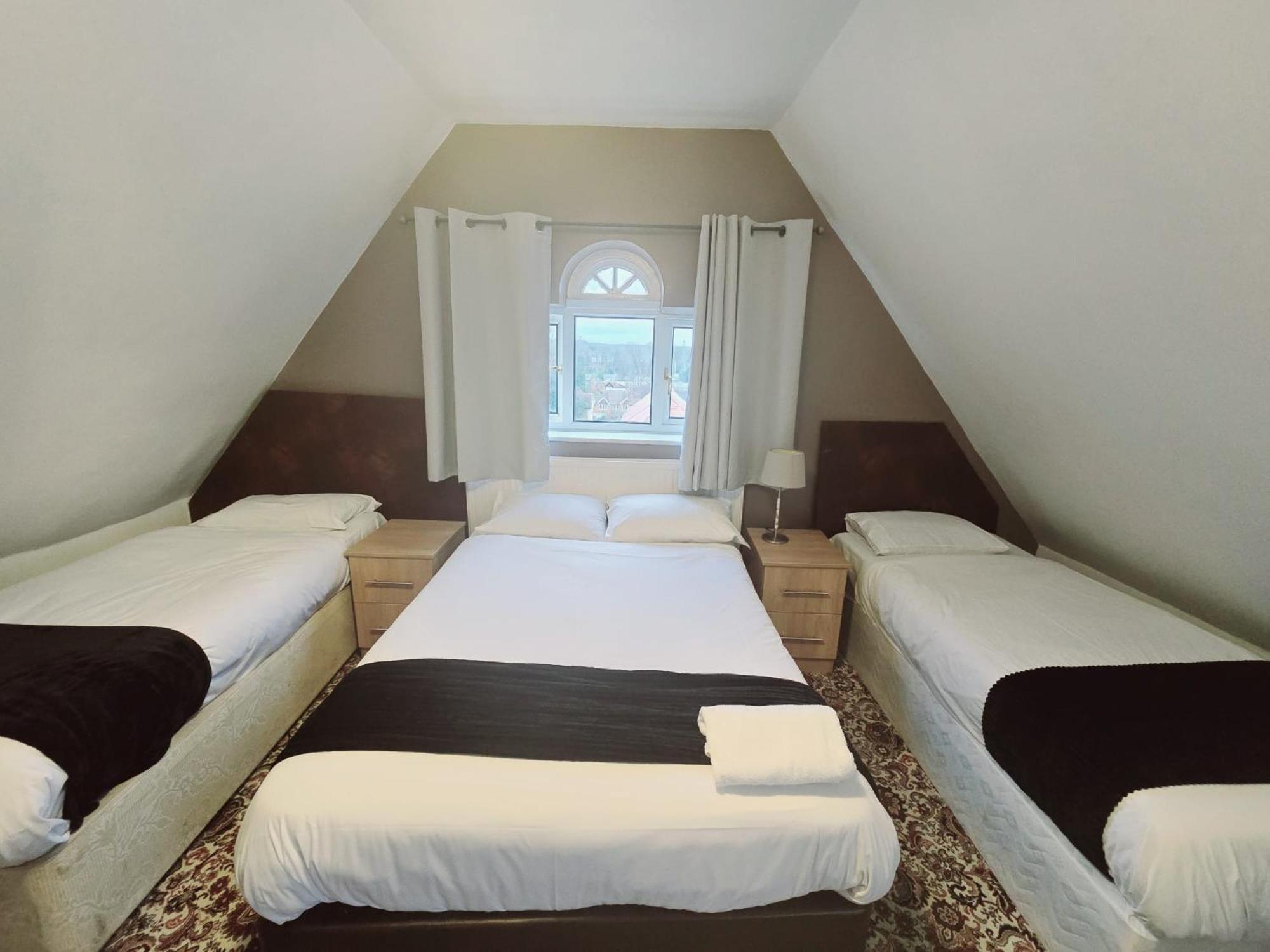 Kingswood Hotel Maidenhead Esterno foto