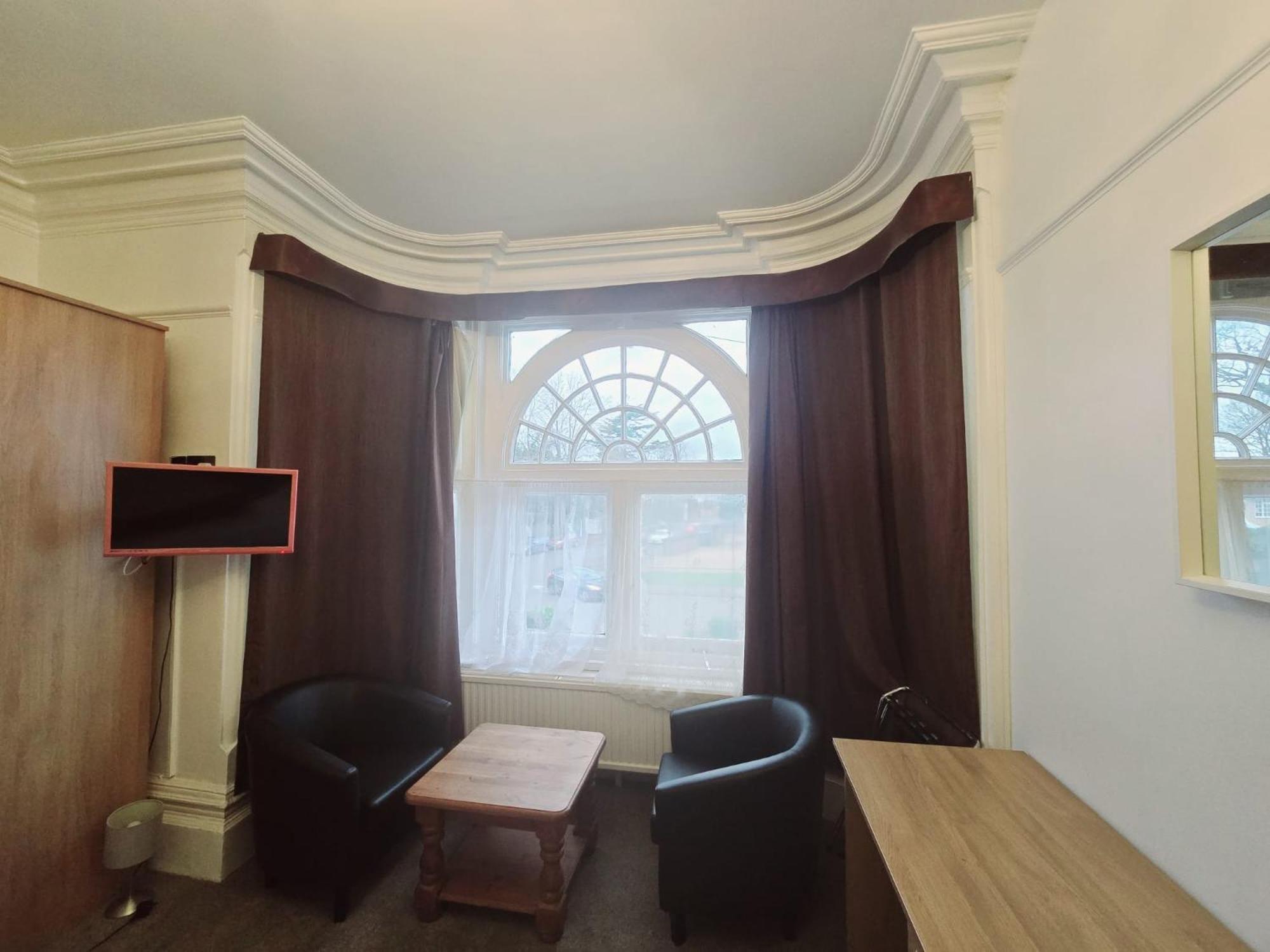 Kingswood Hotel Maidenhead Esterno foto